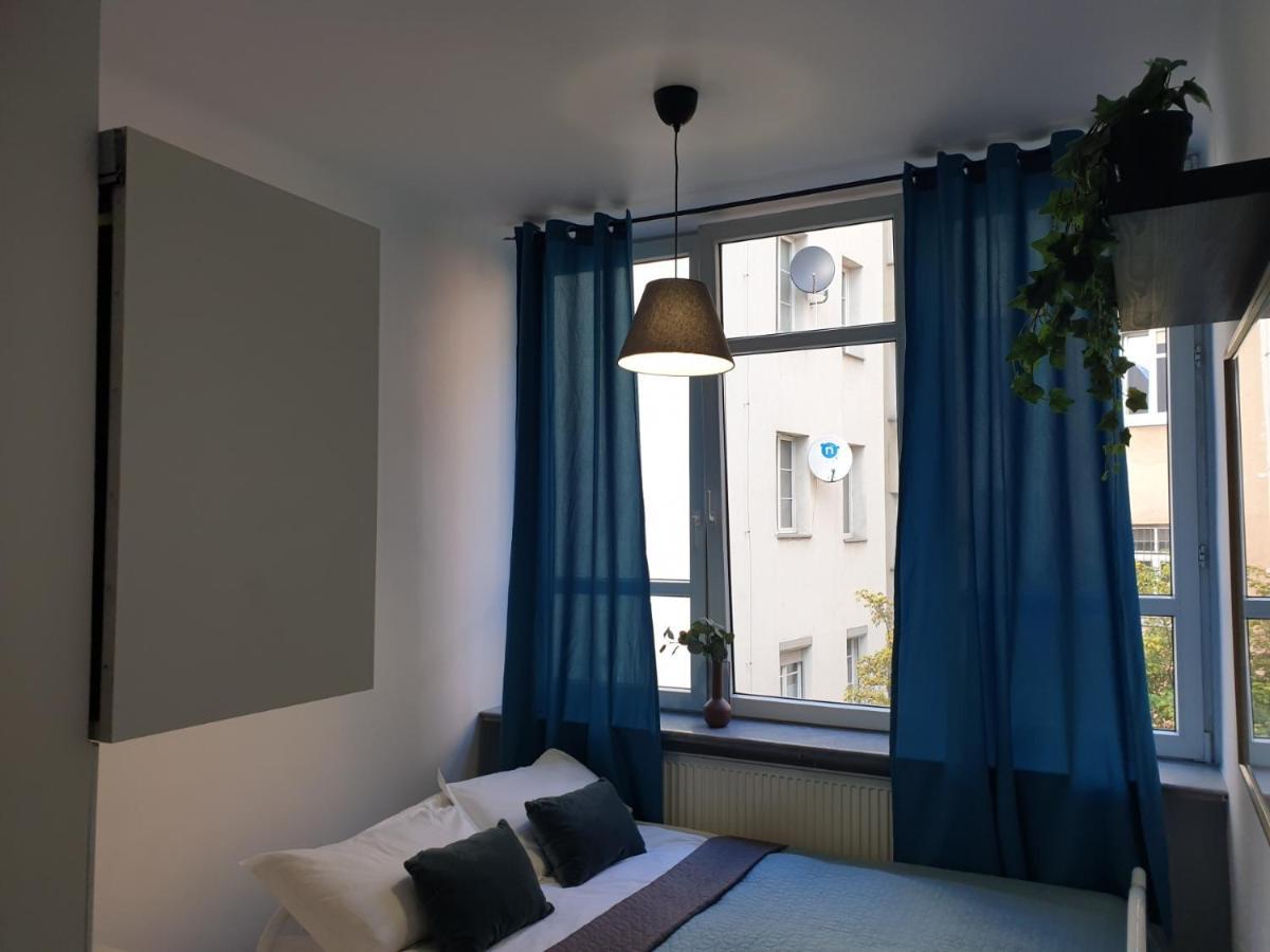 Unit Warsaw Room In Hostel Solec50 By Metro Station Centrum Kopernika Elektrownia Powisle Stadion Narodowy מראה חיצוני תמונה